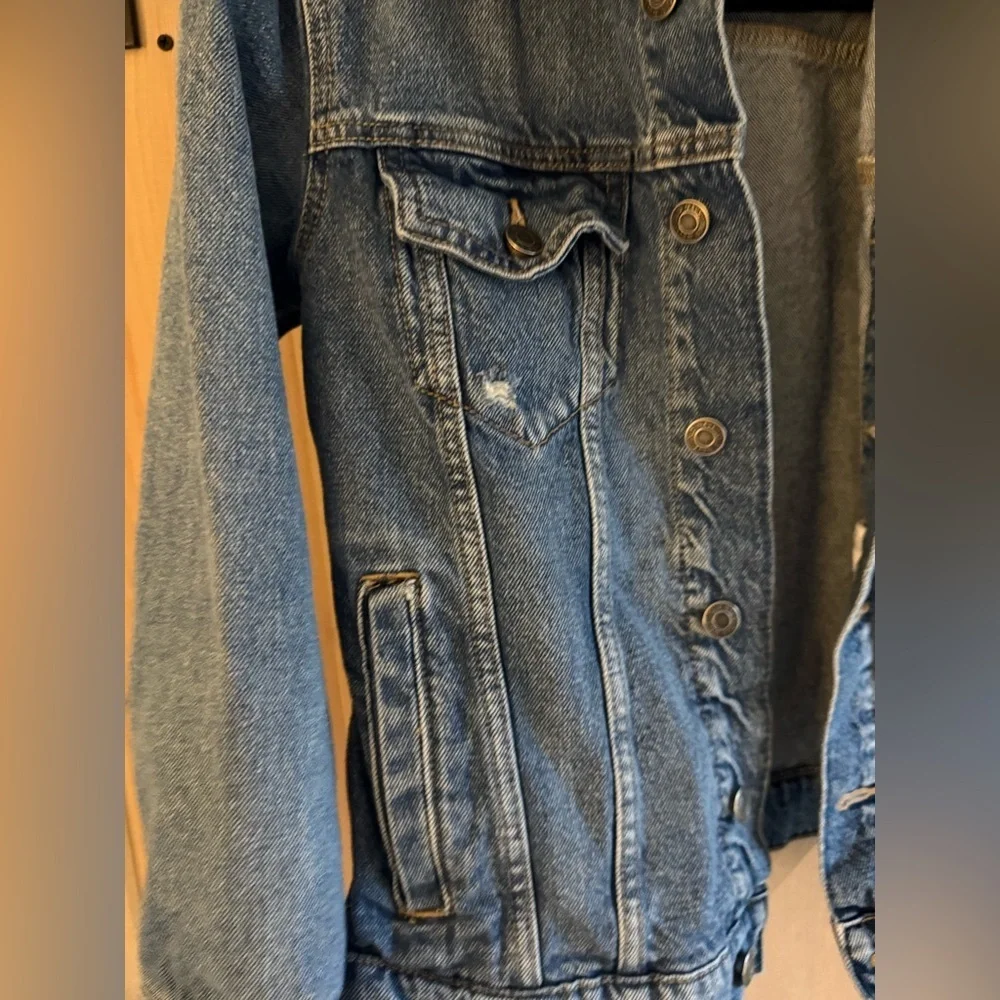 Old Navy Boys Distressed Denim Jacket XL (14/16)